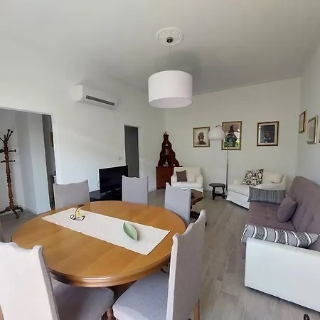 Casa Alessandra דירה *